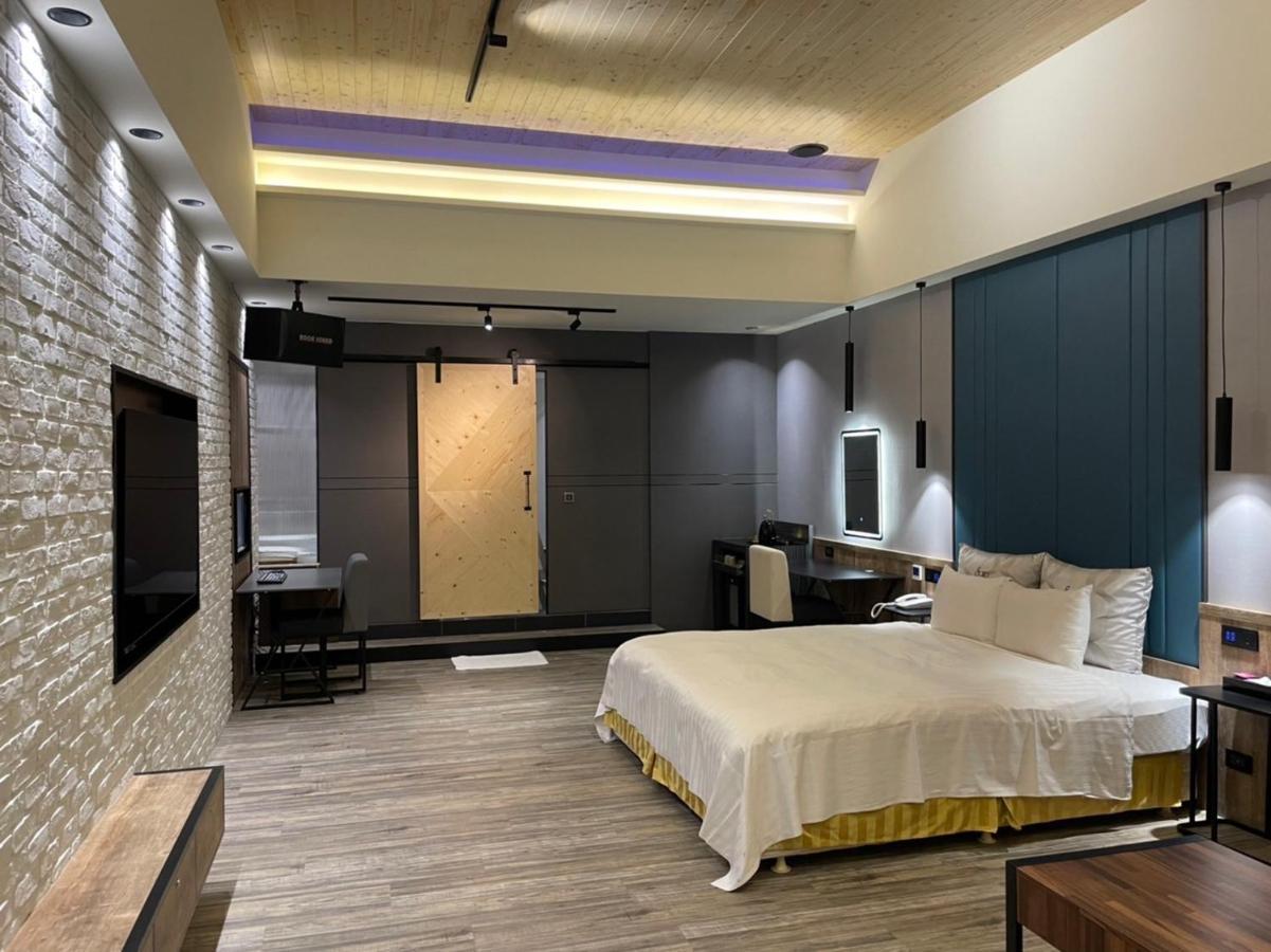 טאויואן Soho Motel מראה חיצוני תמונה