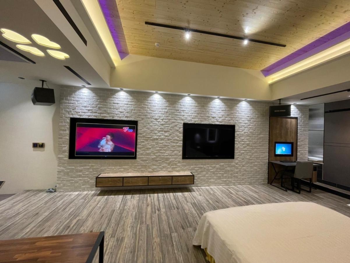 טאויואן Soho Motel מראה חיצוני תמונה