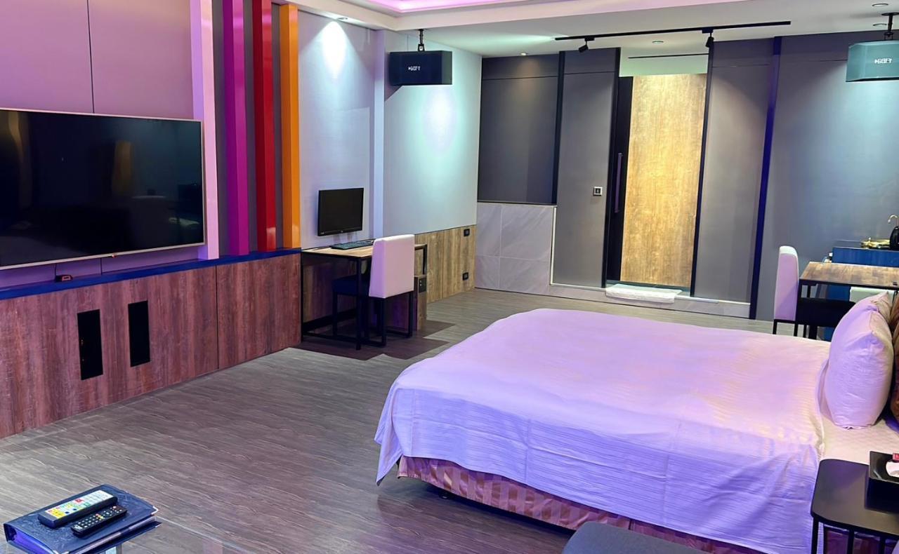 טאויואן Soho Motel מראה חיצוני תמונה