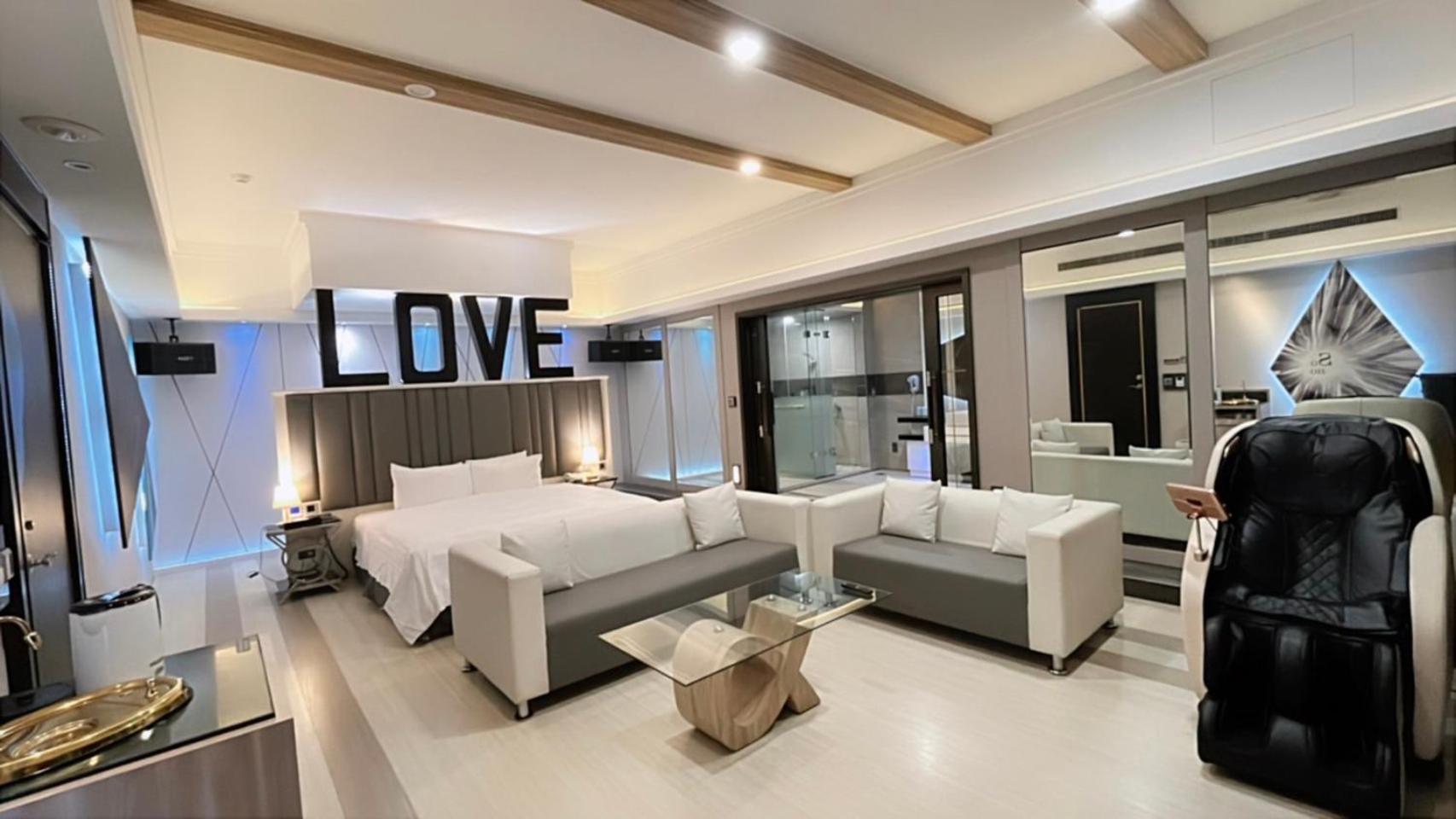 טאויואן Soho Motel מראה חיצוני תמונה