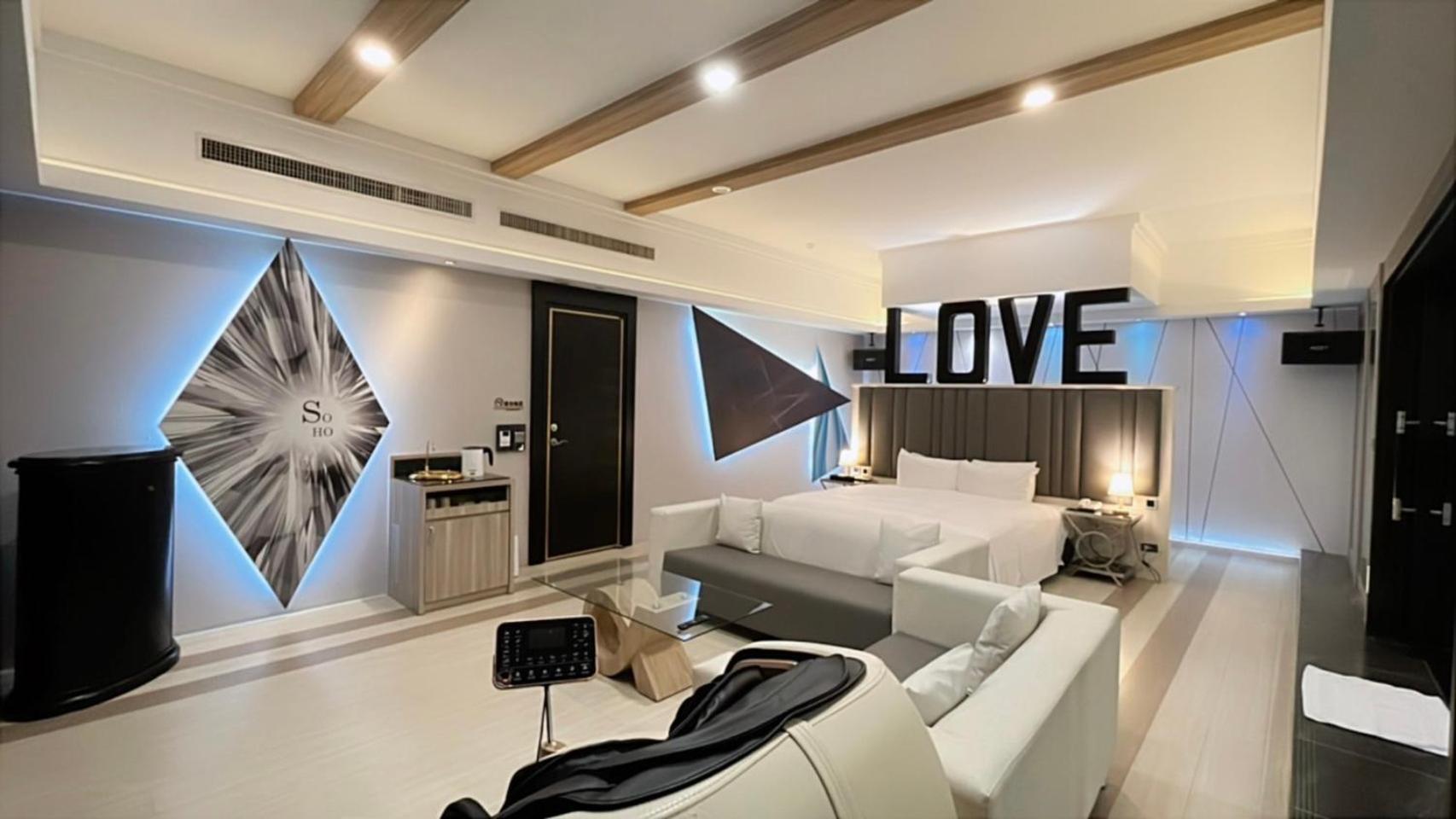 טאויואן Soho Motel מראה חיצוני תמונה