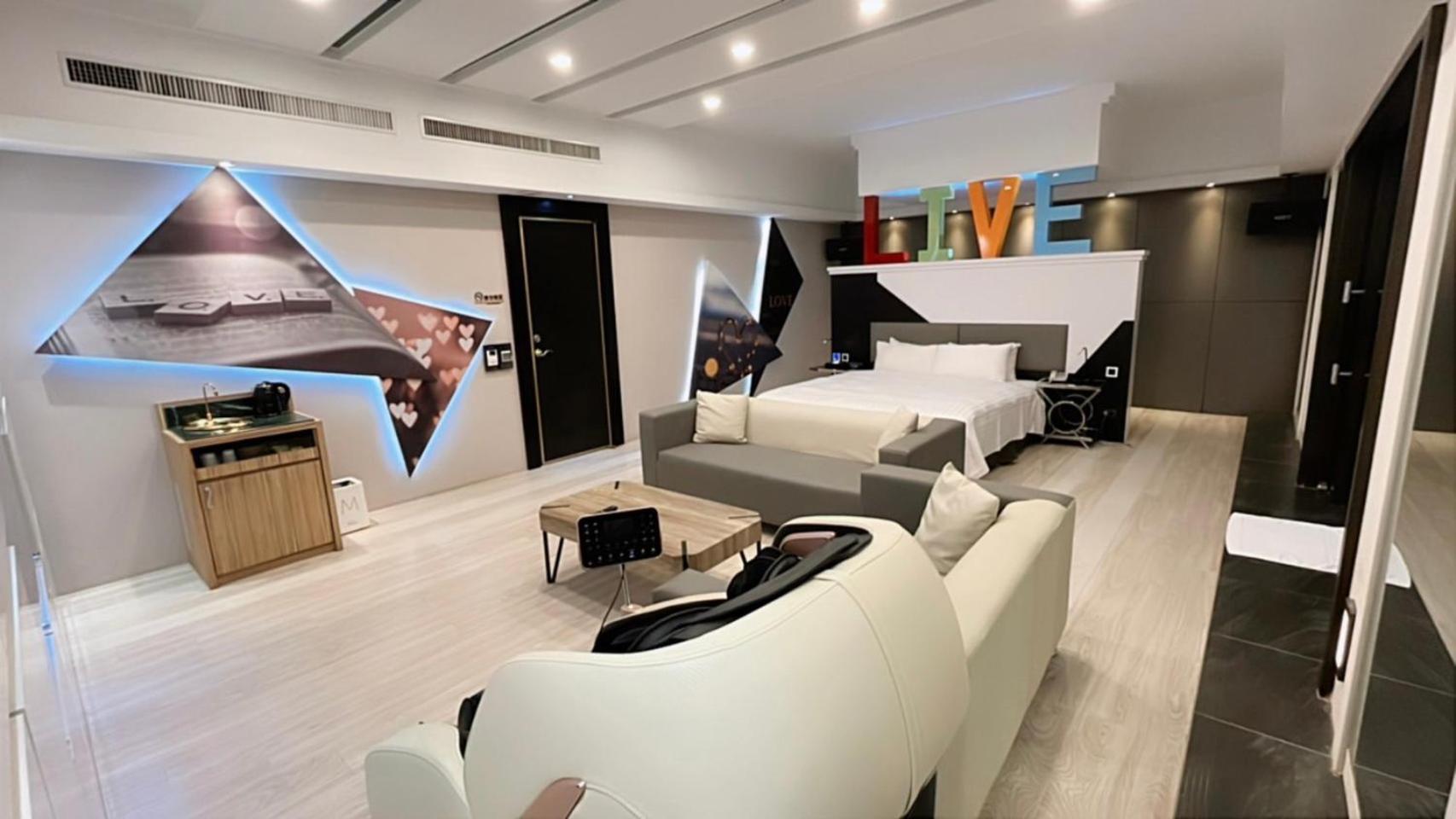 טאויואן Soho Motel מראה חיצוני תמונה